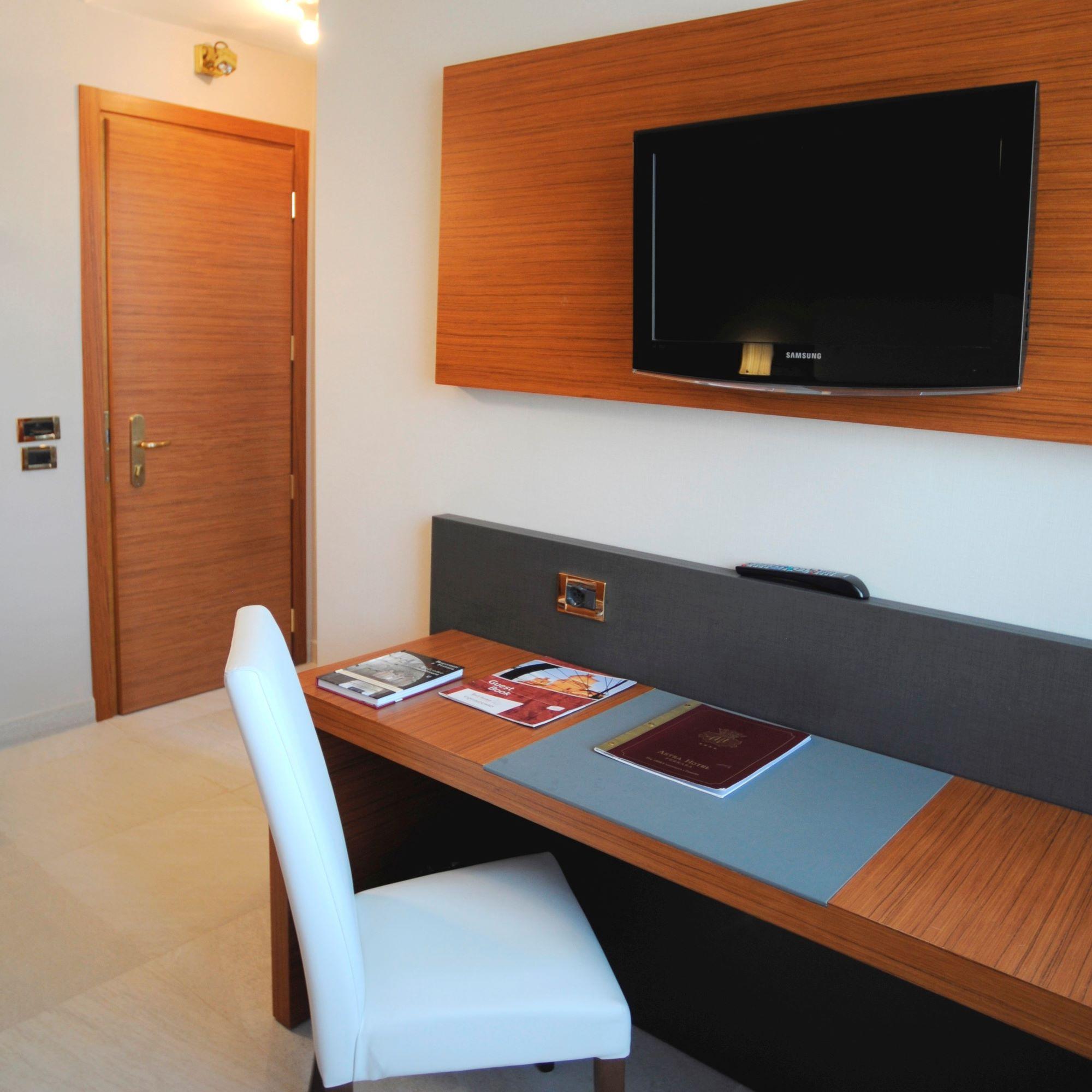 Astra Hotel Ferrara Eksteriør bilde