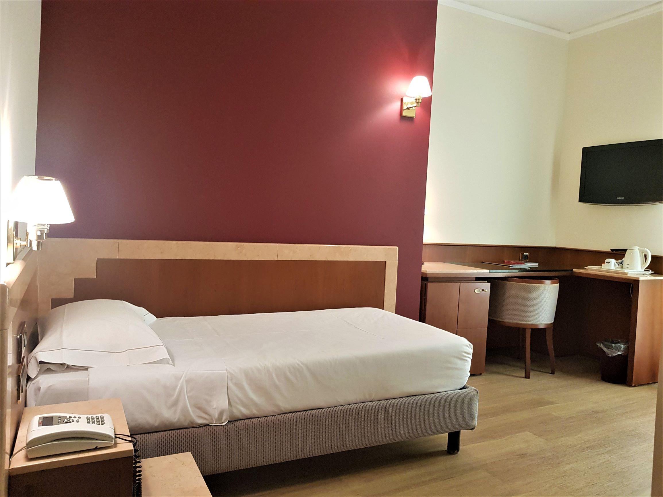 Astra Hotel Ferrara Eksteriør bilde