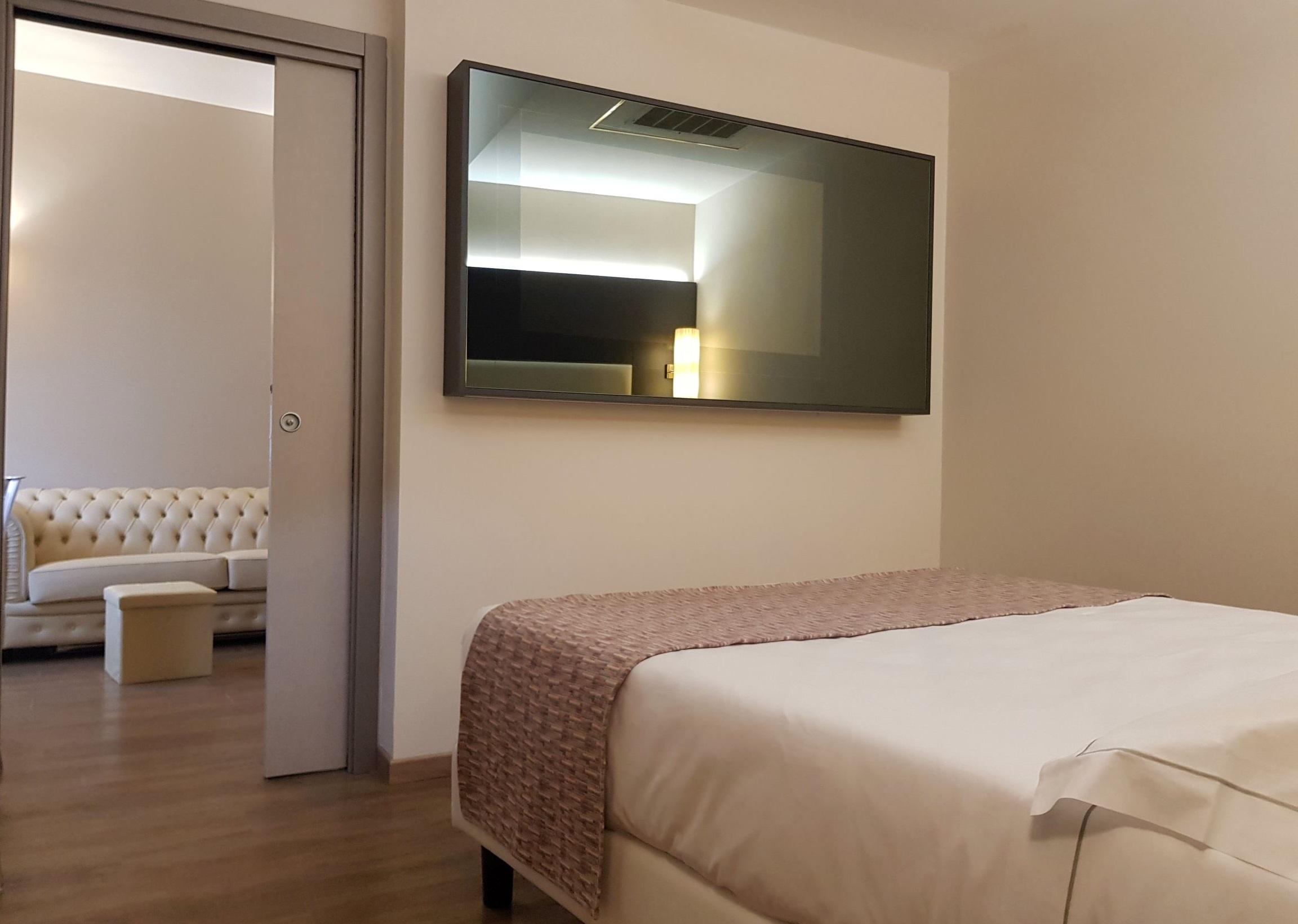 Astra Hotel Ferrara Eksteriør bilde
